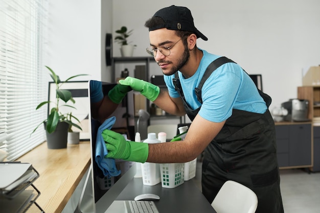 Why Choose Makisa Cleaning Services for Hourly Cleaning in Paisley